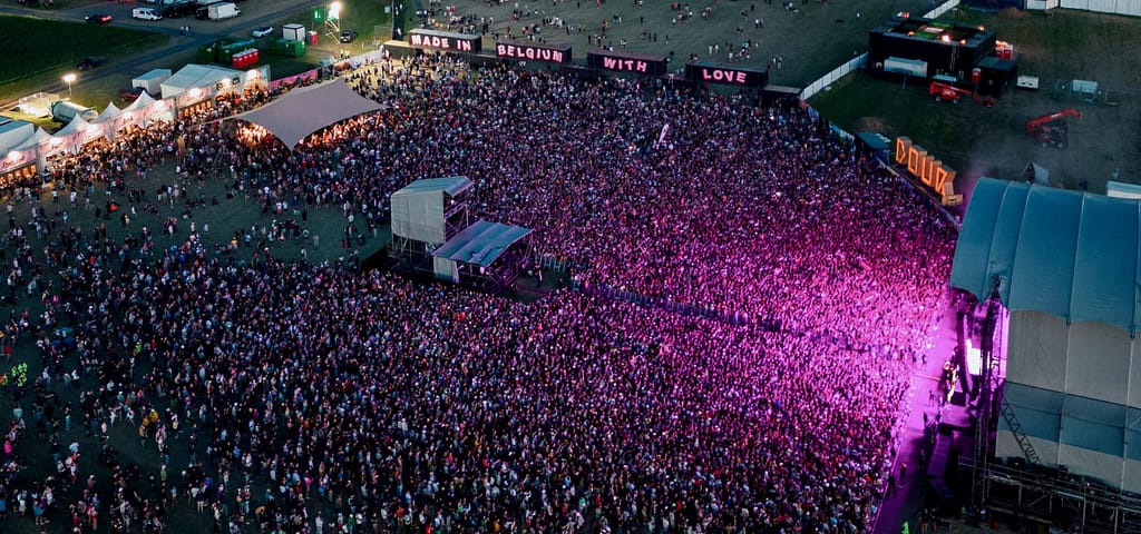 Dour Festival : une alternative électro, rock et hip-hop