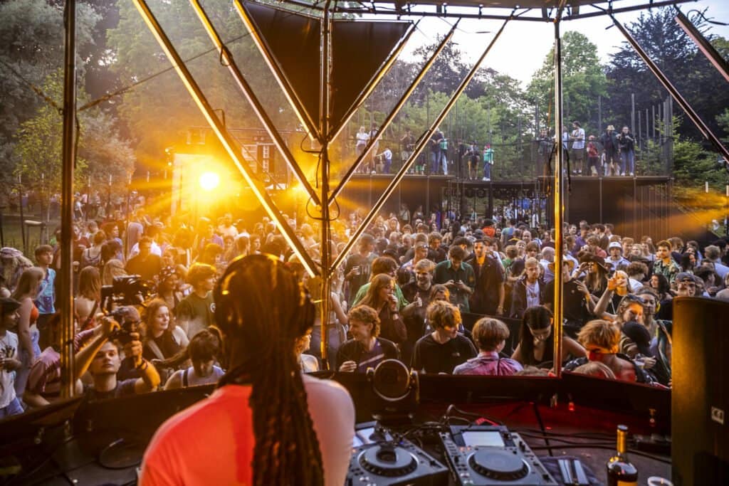 Couleur Café : multiculturalisme et musiques du monde